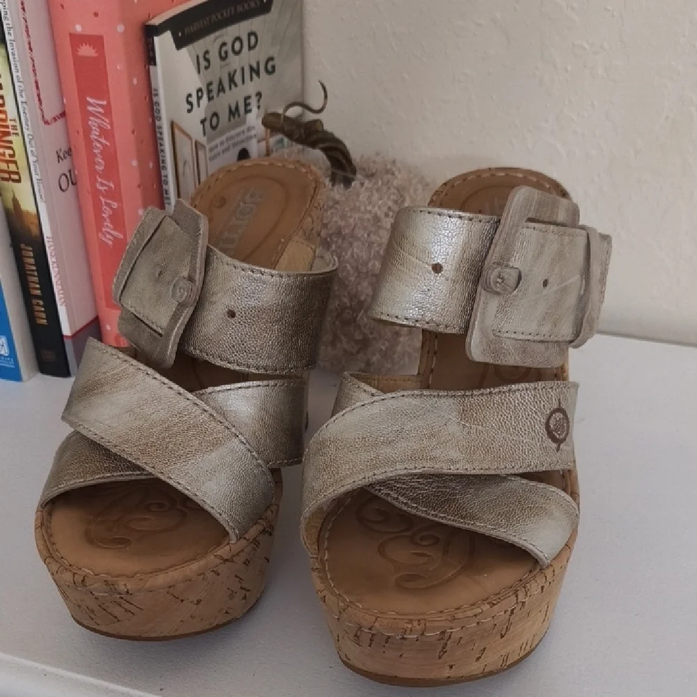 Born Women's Silver Platform Sandals - Picture 2 of 11